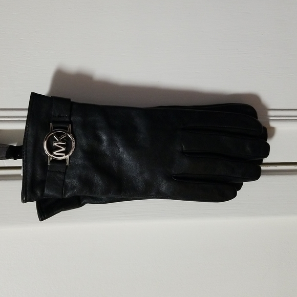 Ladies black leather gloves size L - Picture 2 of 4